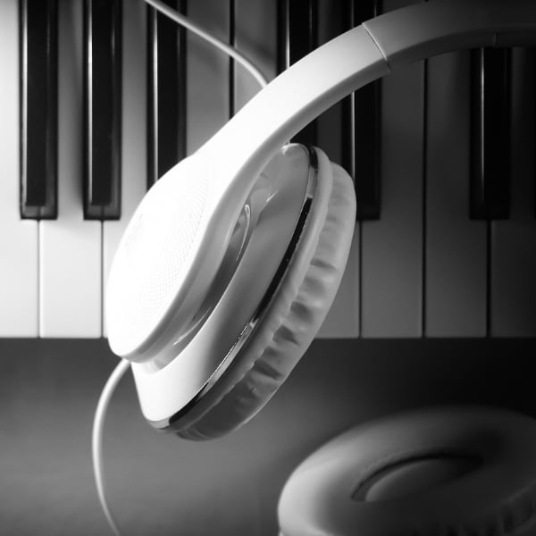 Les pianos hybrides restent encore dans l'ombre. C'est tout à fait injuste !